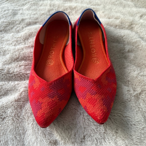 Rothy’s RARE The Point Red Botanicamo Size 7 - Picture 5 of 12